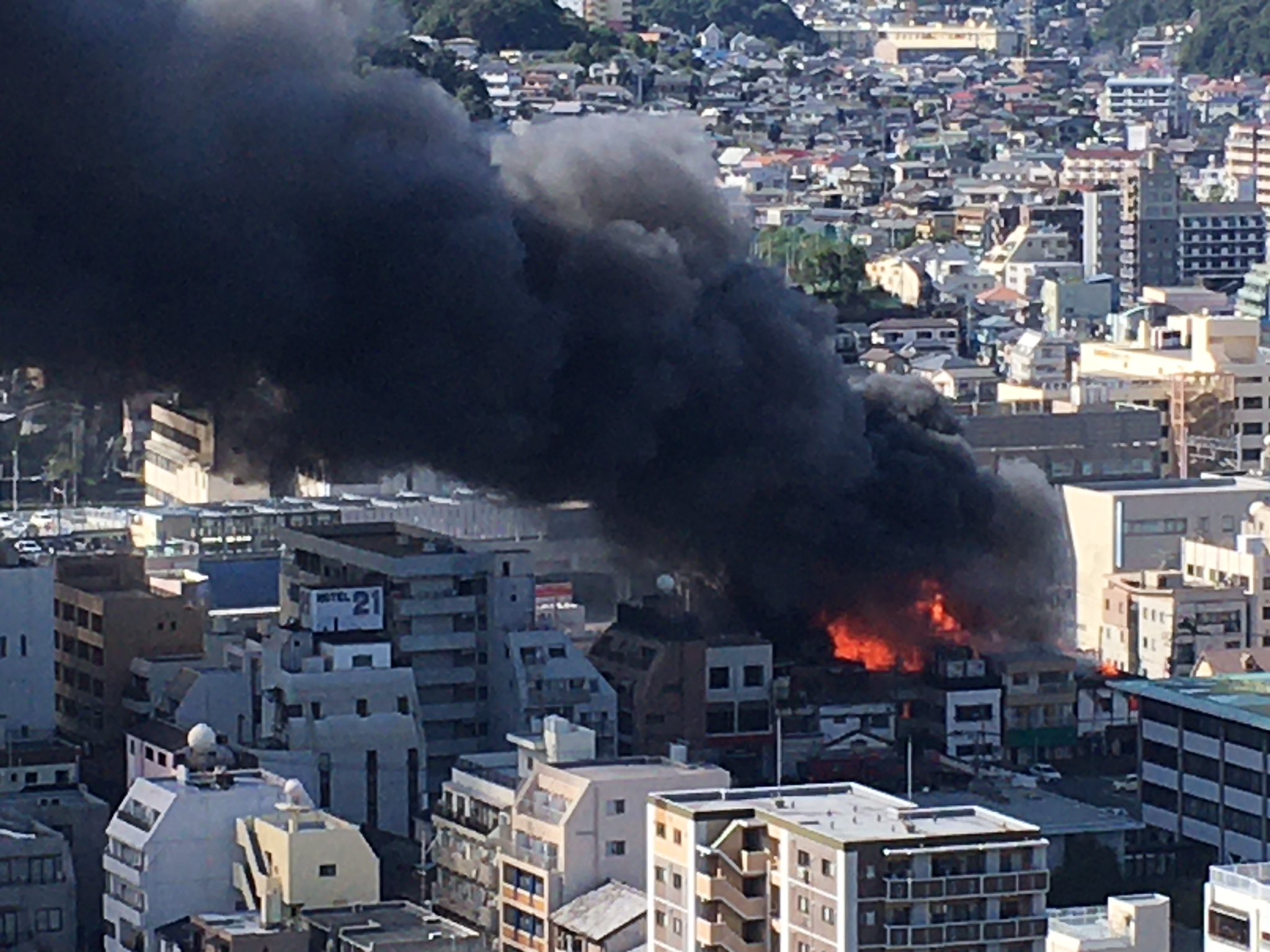 画像 炎が上がって煙ひどい早く消して 長崎 火事 T Co Xo3cesimxj Matomehub まとめハブ