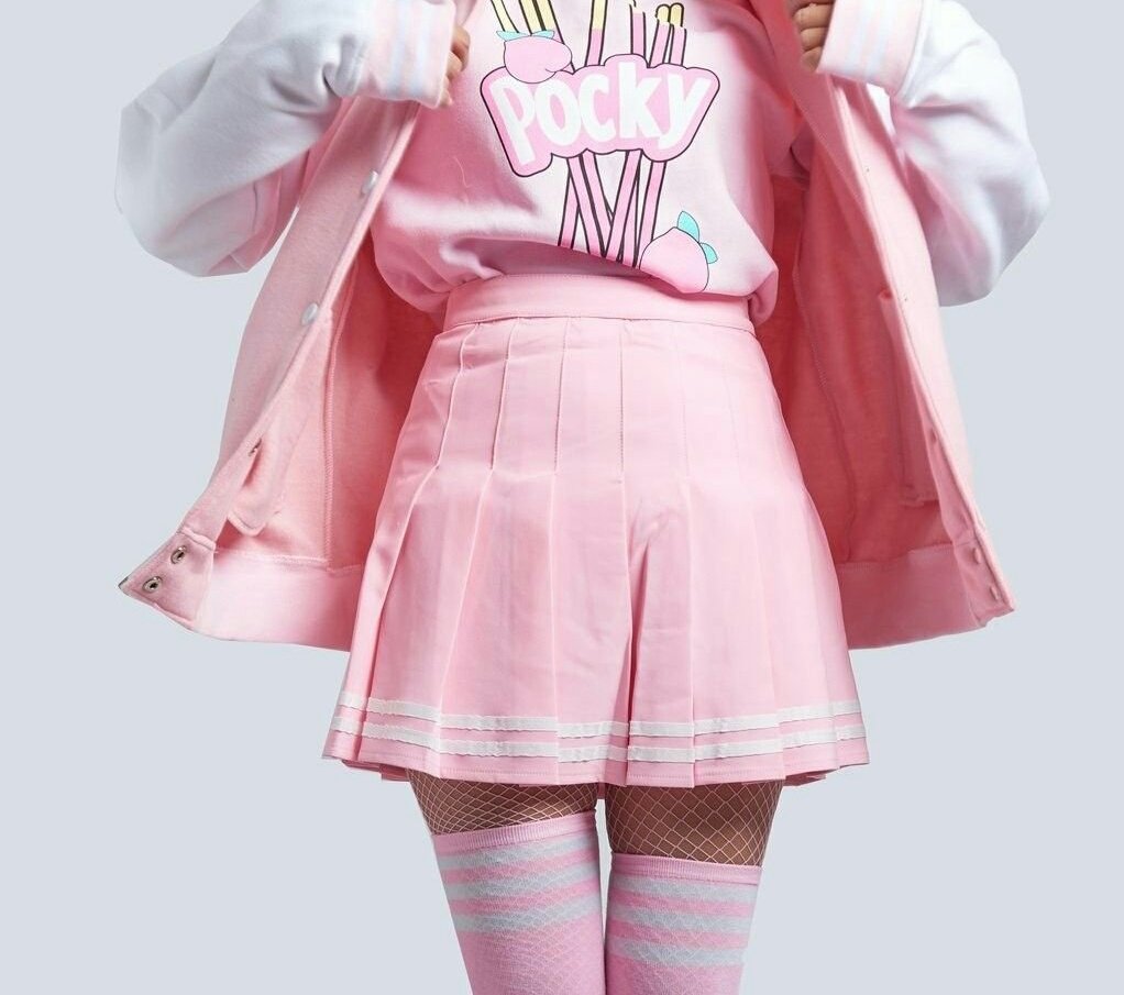 [Open RP]

Dabi walked into The Reader's Room and sat on the readers lap with a small smirk.

He wrapped his arms around the reader's neck and slowly started to grind on them.

#OpenRP #LewdRP