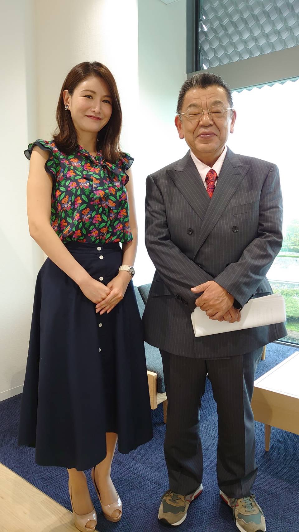 Twitter 上的 山口真由オフィシャル スタッフより 明日 10 18 日曜ひる1時30分 そこまで言って委員会np に山口真由が出演致します ぜひご覧下さい そこまで言って委員会 須田慎一郎さん T Co Exhkagtn0x Twitter