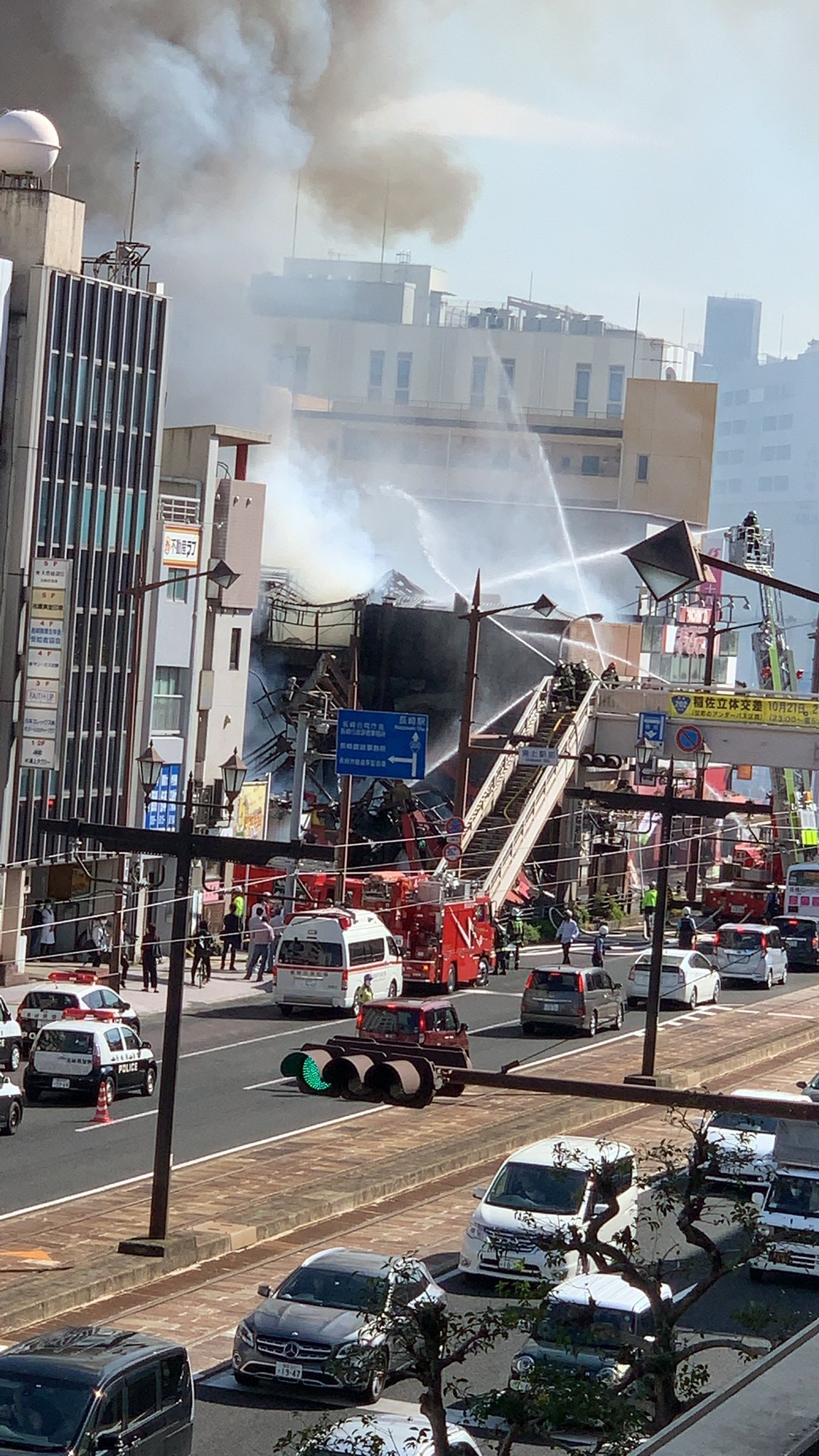 画像 浦上ひぐち まるみつ 炎は落ち着いてきました 相変わらず 国道は1車線規制 大渋滞中 長崎市 ひぐち 火事 まるみつ T Co Ijybvat まとめダネ 画像 浦上ひぐち まるみつ 炎は落ち着いてきました 相変わらず 国道は1車線規制 大渋滞中 長崎市 ひぐち 火事 まるみつ T Co Ijybvat まとめダネ