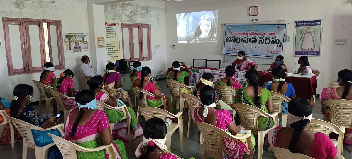 GadeMahender's tweet photo. Today coverage #TelanganaToday English paper spl initiative on #Sensitizationprograms being held to SHGs on child issues by Dist.,Child Protection Unit of Warangal Rural following directions of Collector Warangal Rural
@ActivistTeja @POct02 @ https://t.co/0kGrUb2ypB