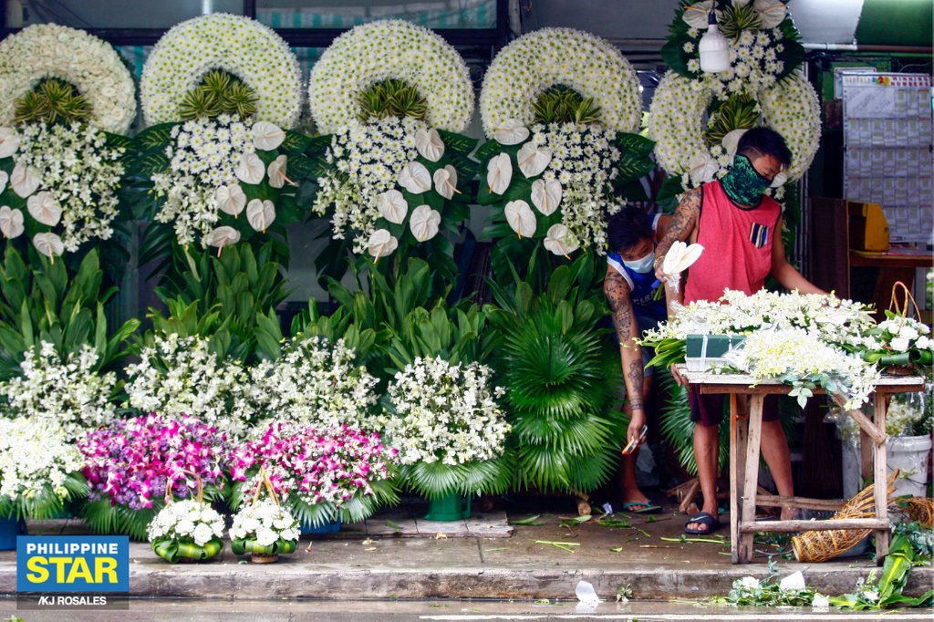 The Philippine Star On Twitter Vendors Of Dangwa Flower Market In