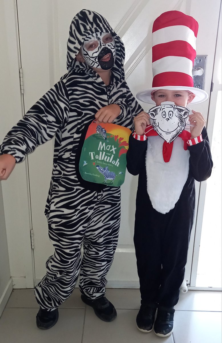 FunkyCole86's tweet photo. Gotta love the poses 😍 #bookweek2020 #MaxTheZebra #CatInTheHat https://t.co/4z5U2wYsPT