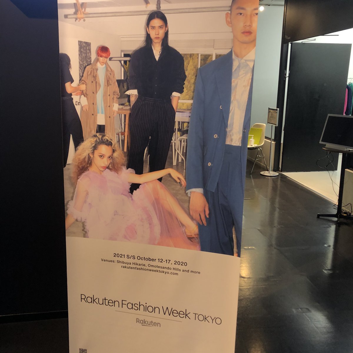 asos04000's tweet photo. やっぱ服は楽しい、ライター業諦めない https://t.co/sXg1VxmN1G
