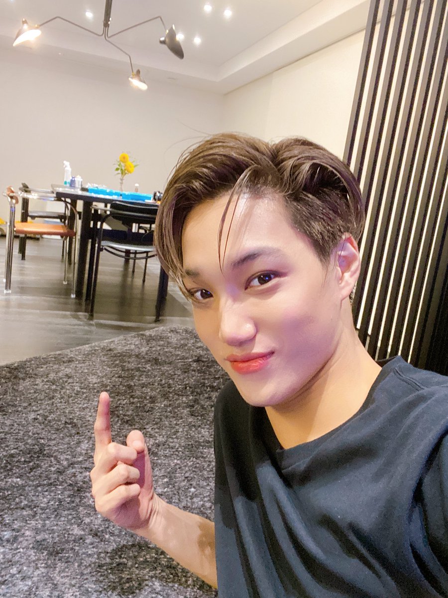 EXOLAceTeamPH's tweet photo. Reply 💬 One By One!

KAI Confession
KAI Bobbi Brown
KAI Gucci
KAI Male Muse
KAI Erigoms
KAI Solo
KAI Jongin
KAI Fancam
KAI Fashion
KAI Love Shot

#엑소 #EXO @weareoneEXO https://t.co/eeCcfMHXYZ