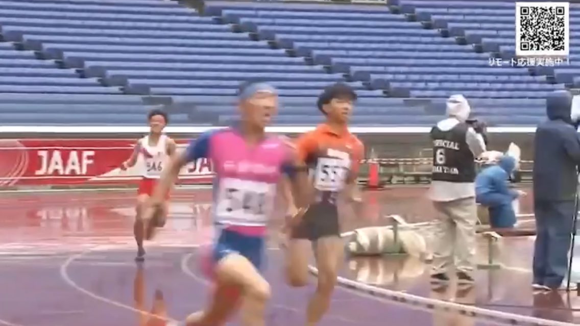 彦根翔西館高校陸上競技部 公式 در توییتر 全国高校陸上競技大会 リレー競技 男子4 400mr 予選2組 4着 3 18 64 1走 福田海斗 2走 琴寄晴仁 3走 安井聖真 4走 須戸 遼 気温12度の雨という条件でしたが 選手6名全員でやり遂げました この経験を 彦根翔西館高校陸上競技部 公式 در توییتر 全国高校陸上競技大会 リレー競技 男子4 400mr 予選2組 4着 3 18 64 1走 福田海斗 2走 琴寄晴仁 3走 安井聖真 4走 須戸 遼 気温12度の雨という条件でしたが 選手6名全員でやり遂げました この経験を