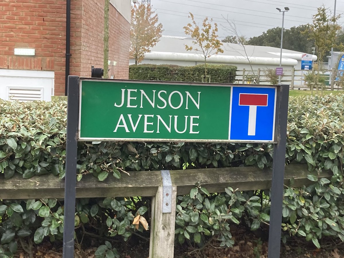 CWWdevelopment's tweet image. Think my hotel for the weekend is situated on the right road in Frome? ⁦@JensonButton⁩