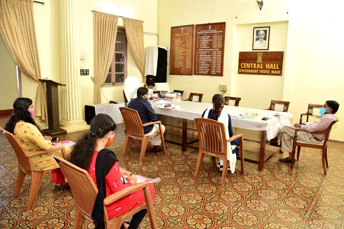 MYBharatHQ's tweet photo. District Advisory Committee on Youth Programmes was conducted by Nehru Yuva Kendra #Mahe under the Chairmanship of Shri. Aman Sharma, Regional Administrator, Mahe to discuss the core and special programmes and Annual action plan 2020-2021.

@PMOIndia | @KirenRijiju |@YASMinistry https://t.co/yRH3yebIFR