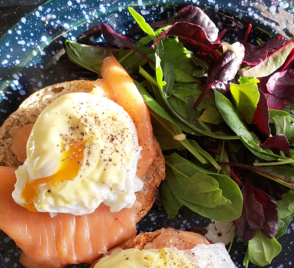 oldseawitch's tweet photo. @RobertVandersl5 I've got no bagels today so we're having seedy toast. https://t.co/tIPfWUWdmF