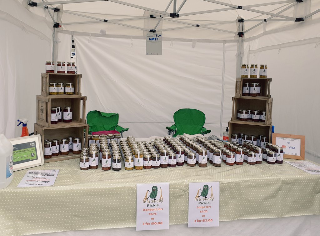 InAStickyPickle's tweet photo. Hi #UKGiftAM #UKGiftHour we're all set up at Rothwell Artisan Food Market we are next to @CoffeeNo13 if you're in the area pop along and say hi, we'd love to see you #Rothwell #kettering https://t.co/X8gaf0rk5a