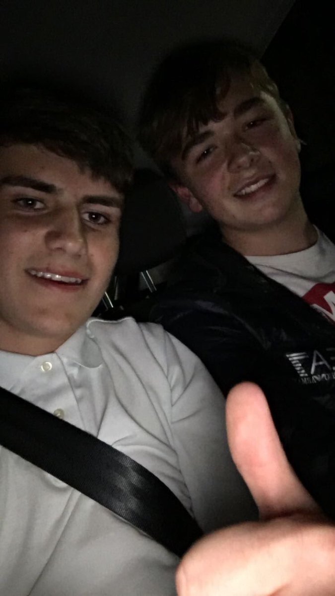 kyle7homson's tweet photo. Happy birthday you fanny have a good day shall see you later x @ScottStrachan7 https://t.co/IAVOUaVZP8