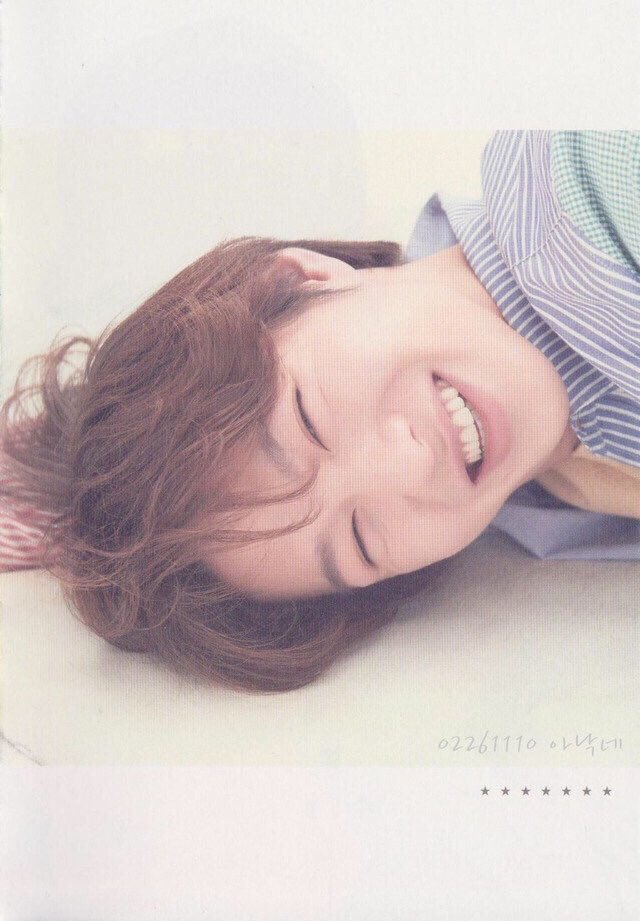 changsub comfort pics - a thread