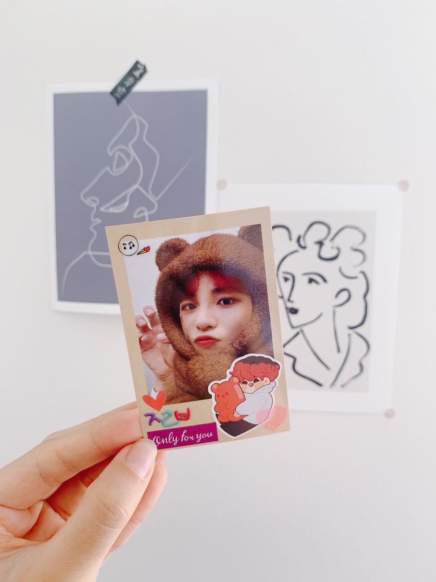 JONGRIBO1012's tweet photo. The weekend is here! Will you be taking some time off to join our Hashtag Event? 🤎 You can decorate your polaroid from our gifts and tweet your design with our hashtag #JONGRIBO1012 to stand a chance to win a foamboard~ our admins will be taking part in it for fun, too! 🐻 https://t.co/bsstbp9HRE