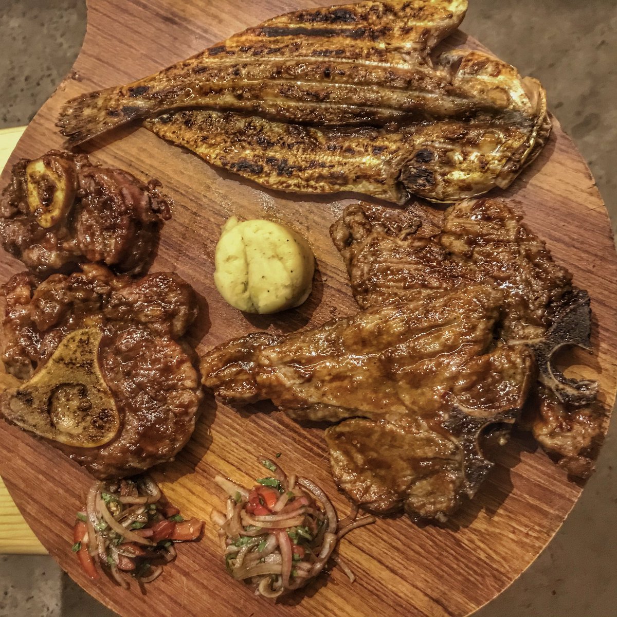 KattasGrill's tweet photo. #grillmaster #special
#specially #grilled for our #regular #customer
#veal #tbone #shanks and #fish ##croaker #whole #bbq #glazed over #burning #coal with #mashedpotatoes & #chef #spcial #salad
#takeaway #delivery in #islamabad #pakistan https://t.co/EdN6aYcgtX