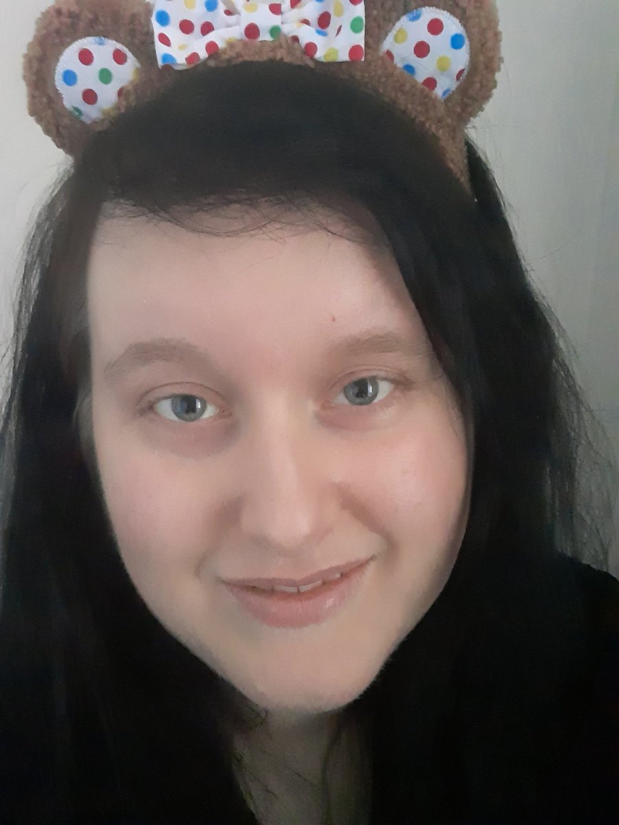YourLittleDevil's tweet photo. Wearing my #ChildrenInNeed ears 😘 https://t.co/j1GH4k4Qai