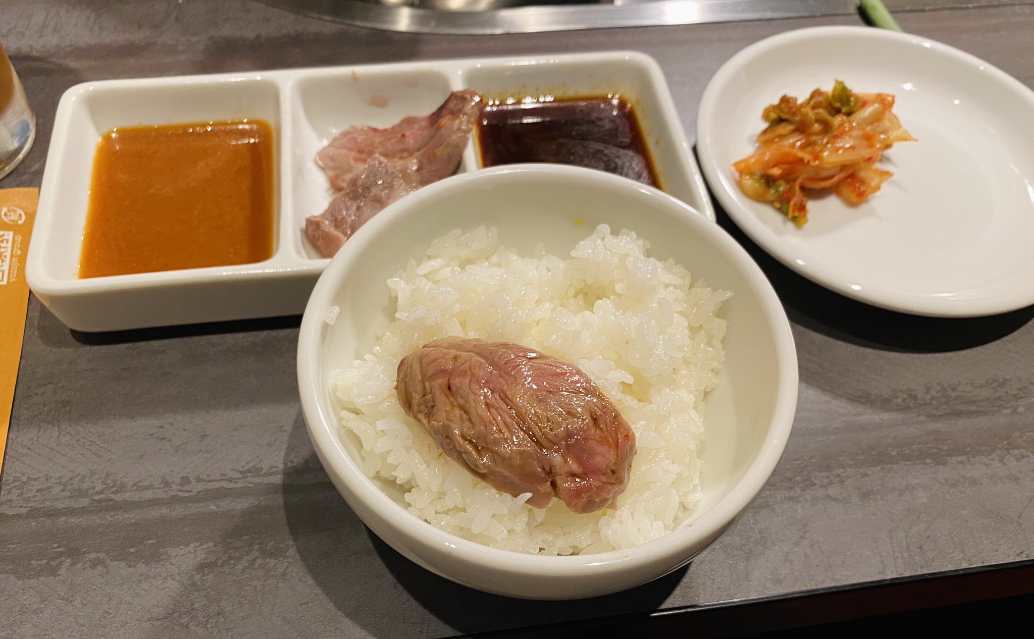 Tmin Twitter Da よみぃさんの札幌コンサート スペシャルでした ネタバレできない Ww動画をお楽しみに 気合入ってた 楽しそうだった 涙 セトリ最高でした プチよみぃ活 雪まつりの後のよみぃさんごっこ ジンギスカン食べてますw T Co B9nhnbspdw