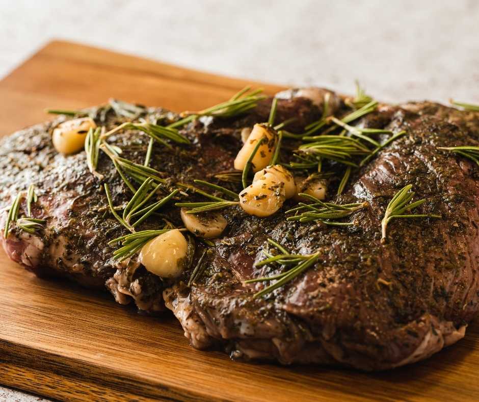 Our butterflied leg of lamb - 
Only 30 minutes to cook makes this the perfect casual Sunday lunch. Made using rosemary, red wine, garlic, sea salt and a sprinkle of herbs de provence.
bit.ly/3bmfg4s
 #masterbutcher #craftbutcher #butcher #meat