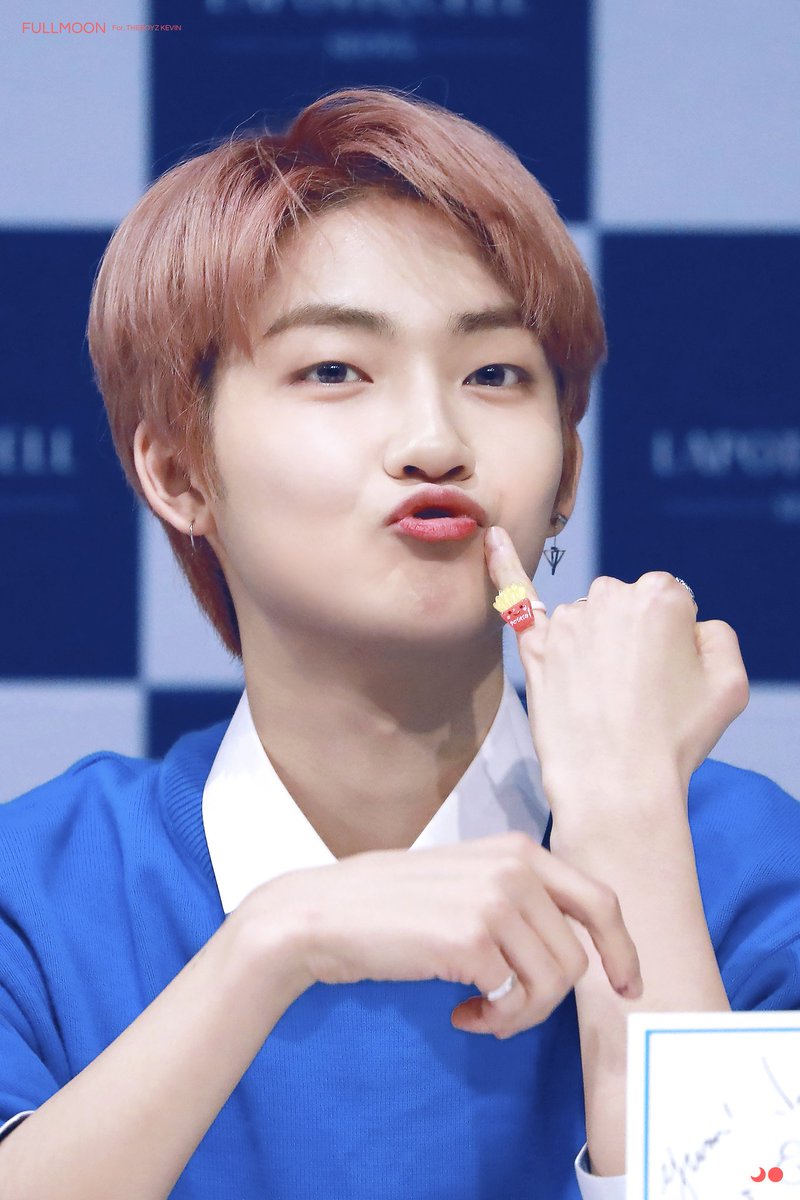 190611
귀엽워요 😗
#더보이즈 #THEBOYZ #케빈 #KEVIN #BrighterNight