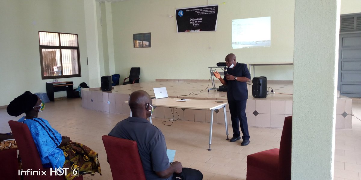 À #Kpalime, au @TogoYaas #Plateaux, nous avons reçu le soutien du #PrefetKloto et fait la promotion des #ProduitsAgricolesLocaux
@exchangealumni @yalidakar @YALINetwork @USEmbassyLome @VilleKpalime @DogbeVictoire @agribusdata @AgricultureTg @JveLome5 @agridigitale1 @miawoeva @FAO https://t.co/sgd9f5CoqH