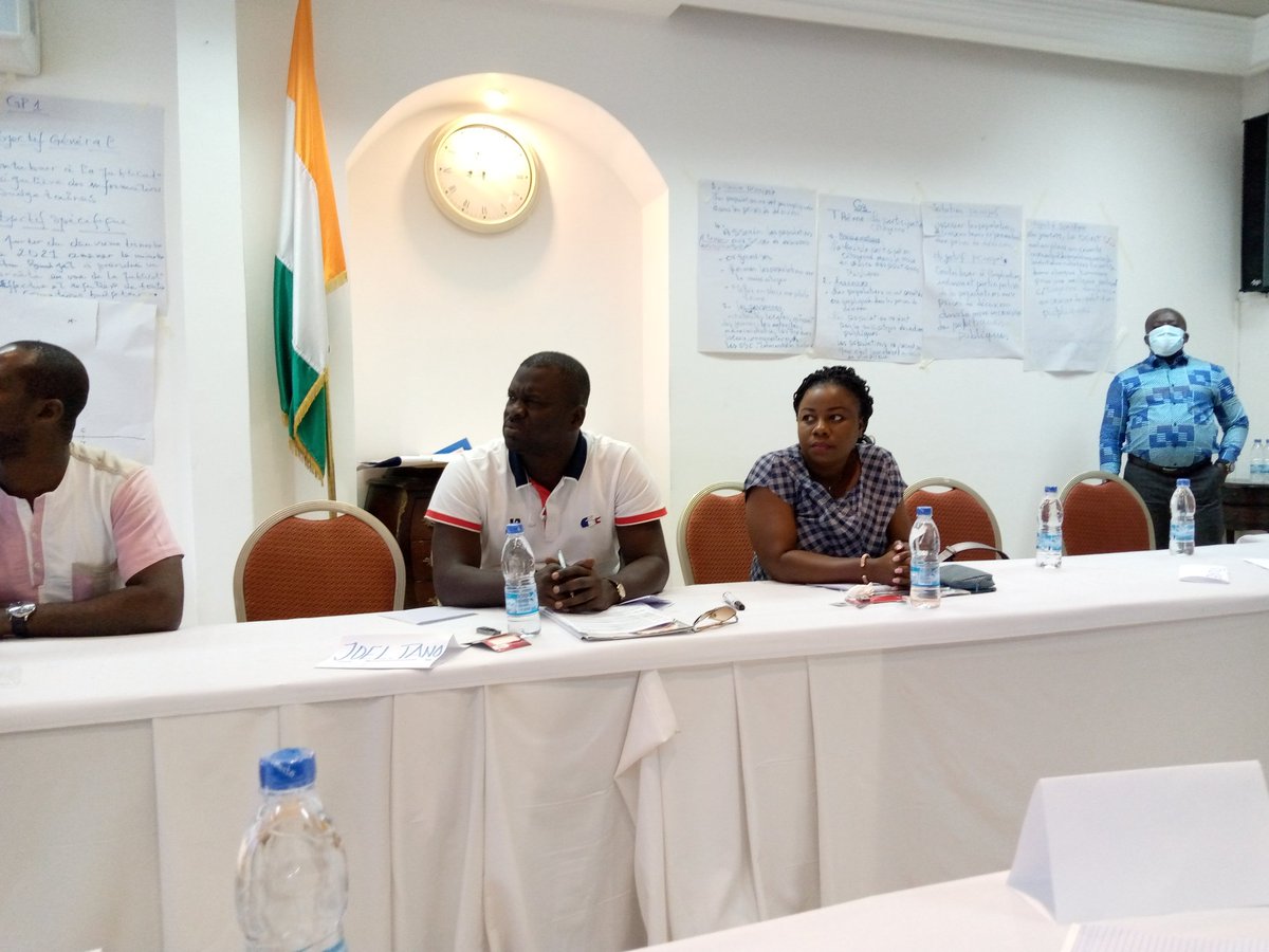 kaberu_tairu's tweet photo. #OGP
3e jour de renforcement de capacités des GT de la #PSCI_PGO sur le #plaidoyer et le #lobbying dans le cadre
du #PAGOF (Projet d’Appui aux Gouvernements Ouverts Francophones).
Pour cette dernière journée nous aborderons l'élaboration des messages de plaidoyer.
#Opengouv https://t.co/ImhXsVzVej