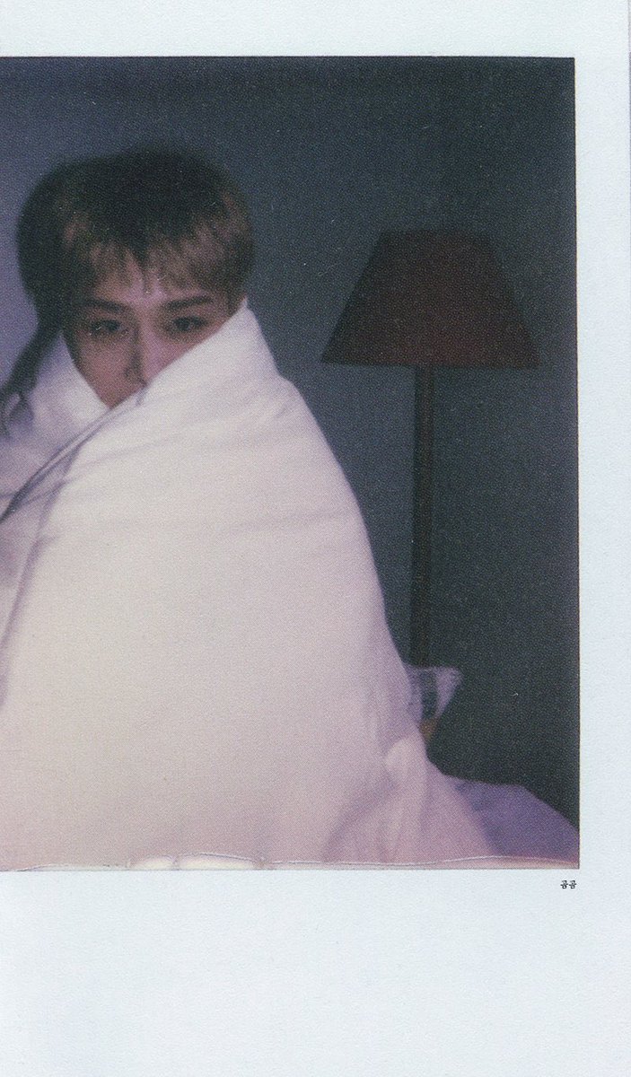 taeilzones's tweet image. cozy taeil polaroids 🤍