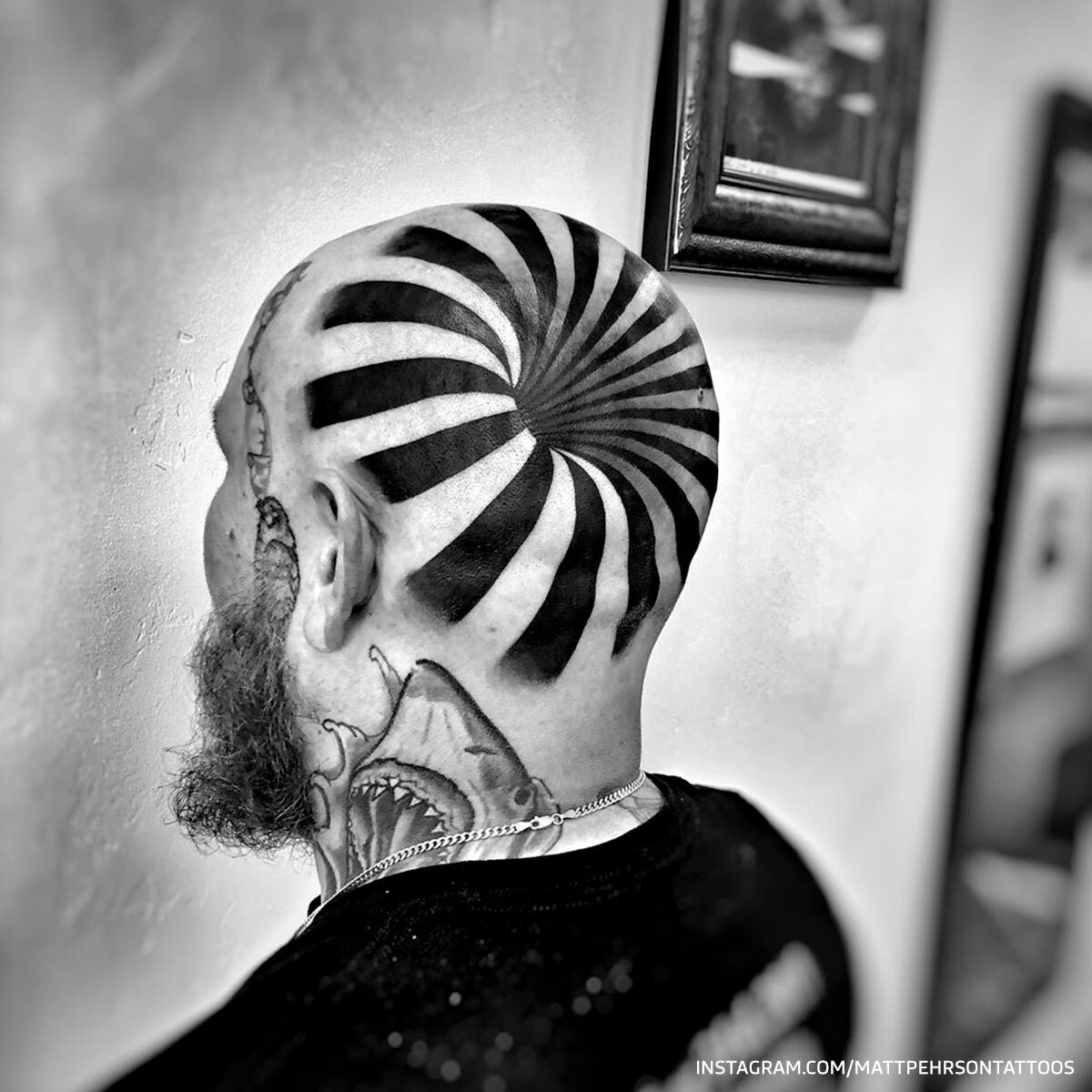 тату на голове. тату на голове. тату на голове. тату на затылке. Head that.