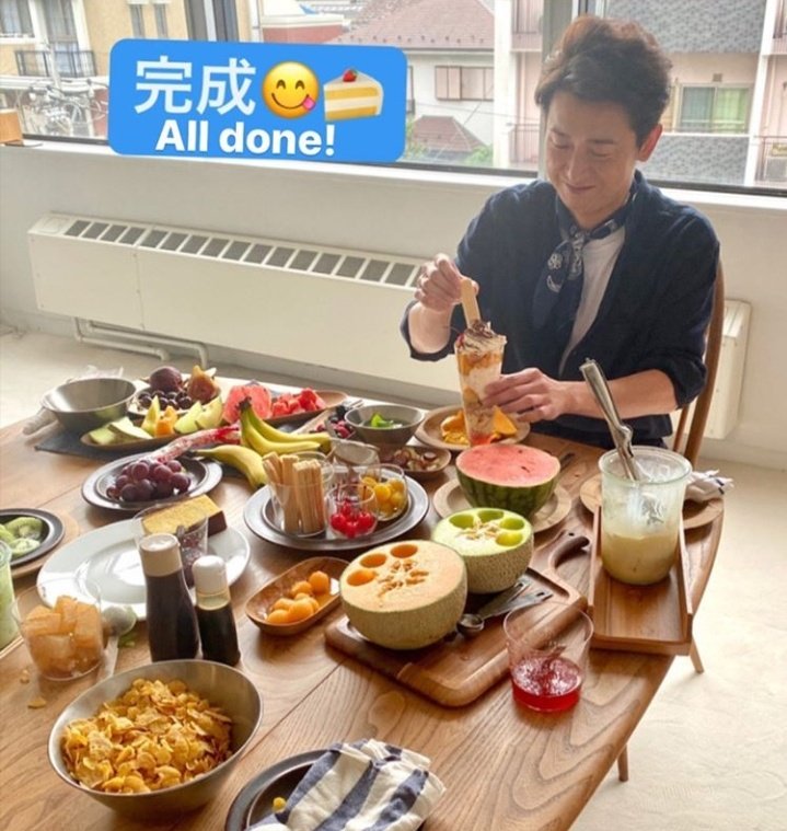 rhiemanescent's tweet photo. Happy Oh-chan!!! #SweetsClub 💙 https://t.co/9MQ3O7ZK6n