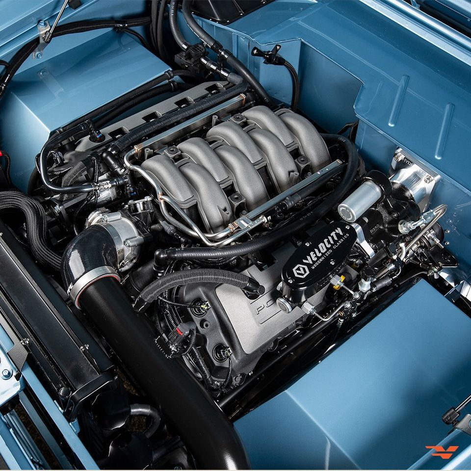 Where the past meets the future. #Classics #cars #luxurylifestyle