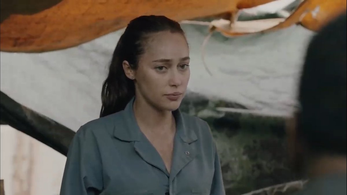 LexaGold1's tweet photo. The prettiest babe in the whole apocalypse 😘❤
#AliciaClark #FearTWD #AlyciaDebnamCarey https://t.co/XPfXahdv0G