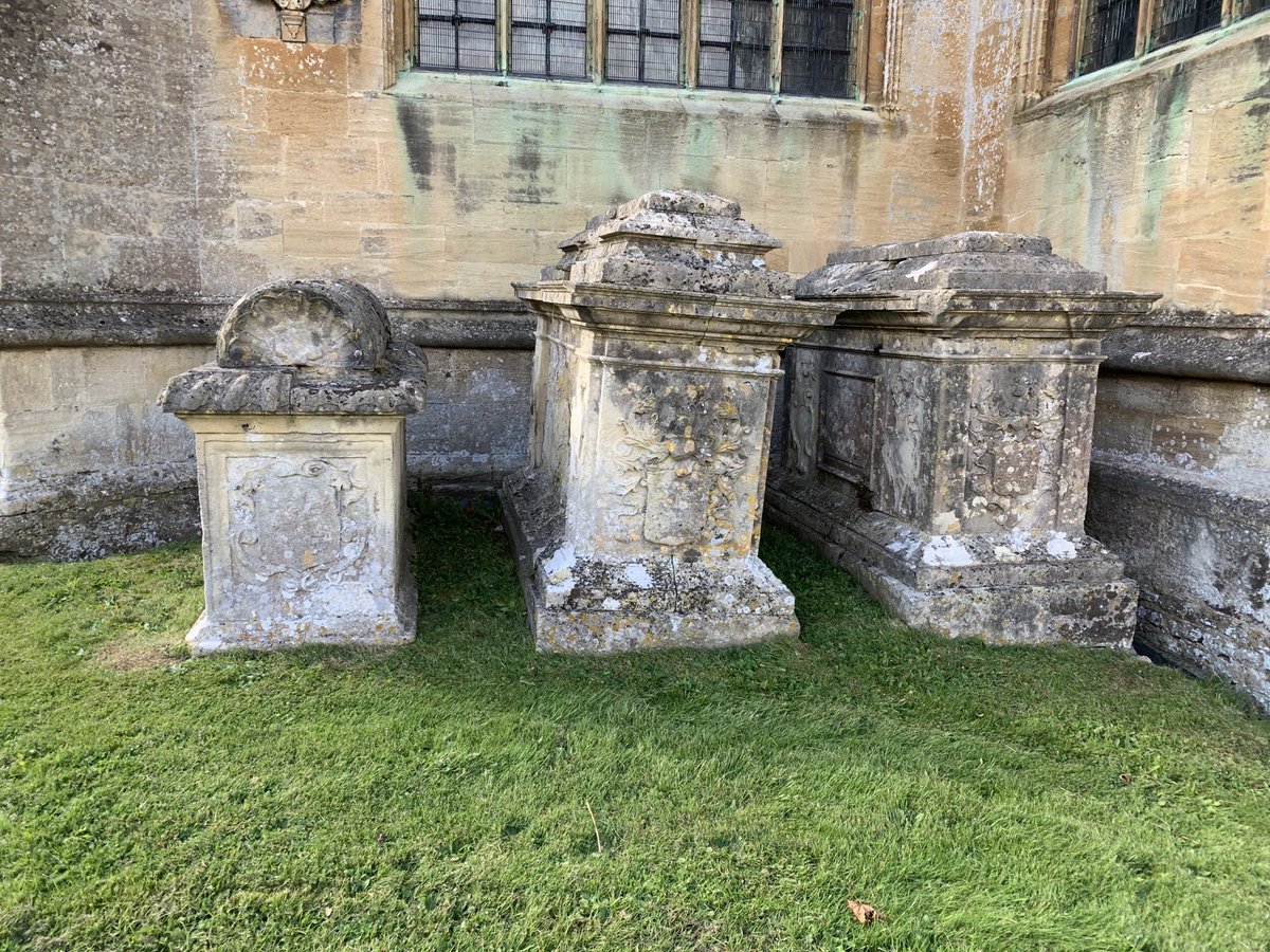 Barb_Drummond's tweet photo. #WoolSack #memorials of local #merchants #CotswoldWool huge source of income for #England from #Norman flocks  #photography https://t.co/9LrvBNn38Y