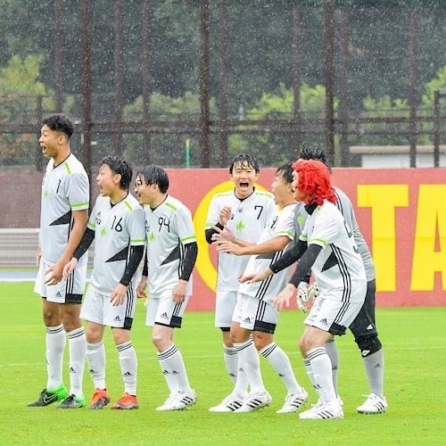 今日19時から

「炎の体育会TV」に相棒が出演！！🔥
ミキ亜生率いる芸人軍がW杯元日本代表とサッカー対決！！

見るしかない！！！
澤井一希に注目😏

#澤井一希　#ジュビレッチェ
#炎の体育会TV