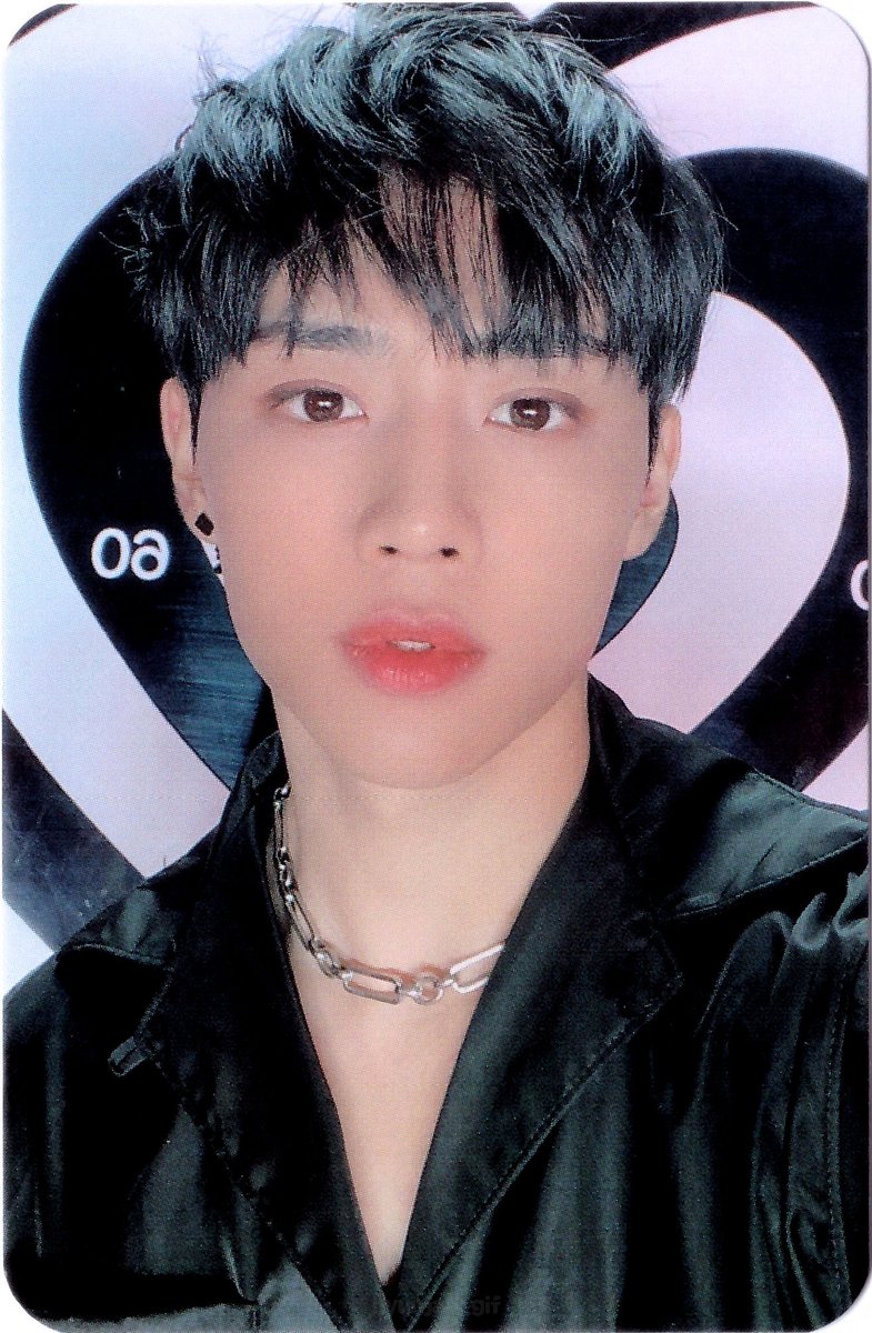 hyunjae_gif's tweet photo. [SCAN] DMC 뮤직 특전 포카 #1
#현재 #영훈 #주연 #선우  

https://t.co/ihRKyIZVwI
https://t.co/u5Kdjj7mDf
https://t.co/ePJJMmT0Xz
https://t.co/AZFKb8ACl9 https://t.co/0ArFRntbYB