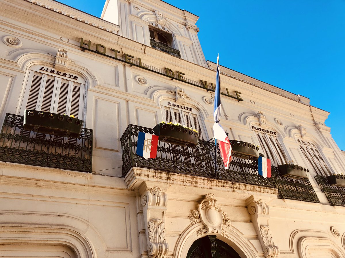 SoujolP's tweet photo. Effroi après l’assassinat barbare d’un enseignant. 
Notre République est à nouveau attaquée en son cœur. 
Face à ceux qui veulent la détruire et bâillonner la liberté d'expression nous devons être implacables et combattre par tous les moyens l'intégrisme religieux. 

#SamuelPaty https://t.co/huYobTK7fq