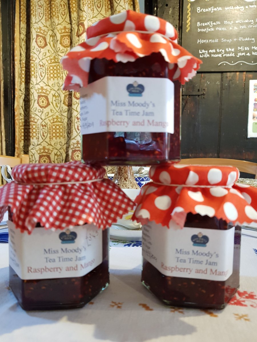 KingJohnsHouse's tweet photo. We cook as much of our food as we can in our own kitchen. Here's a pot of one of our #homemade #MissMoodysTeaTimeJam varieties on the boil to go with #homebaked fruit scones #WhatWeCookingToday. More #GoodMoodFood in the beautiful Test Valley @moreTestValley @VisitTestValley https://t.co/PajKYmqcXE