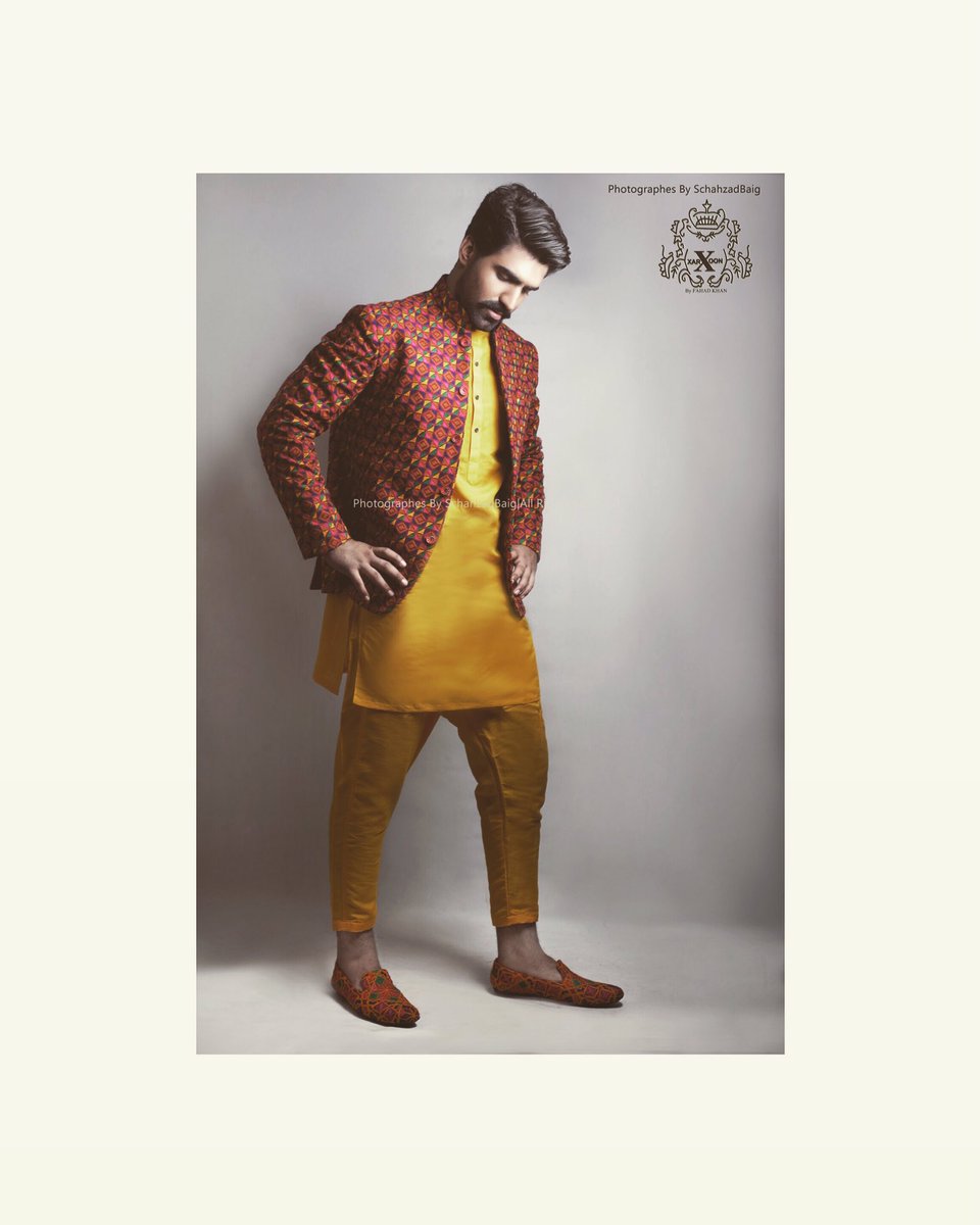 sakofficials's tweet photo. Brand @xaroon_by_fahadkhan  Photographer @schahzadbaigphotography  Featuring @sakofficials #brand #xaroonbyfahadkhan #photography #baigschahzad #featuring #sakofficial https://t.co/vOmuInLCEv