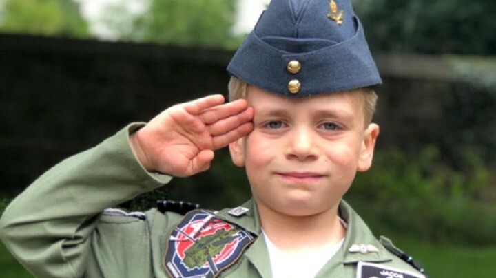 VeteransFdn's tweet photo. Jacob Newson, 6 is going to walk 30 miles for the Royal Air Force Benevolent Fund. wearing RAF flying suit. He has already raised £17,000.
#fundraising #supportcharity #forcescharities #military #army #airforce #navy #marines #veter… https://t.co/oPTpZzVIdF https://t.co/jvOiCU0rPc