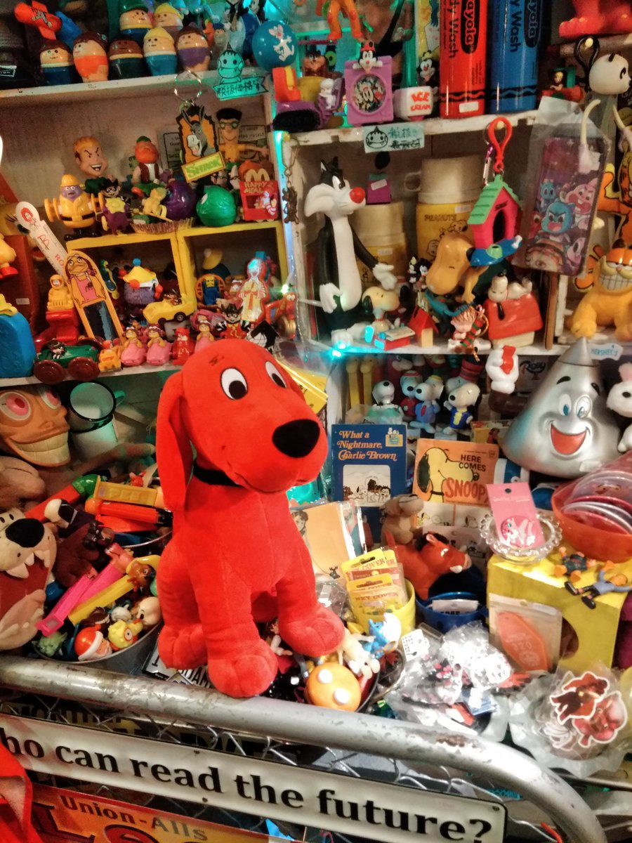 吉祥寺オニグンソー A Twitter クリフォードのプラッシュです 3600円税別 クリフォードを置いているお店ってなかなかないと思うんです クリフォード 犬 吉祥寺