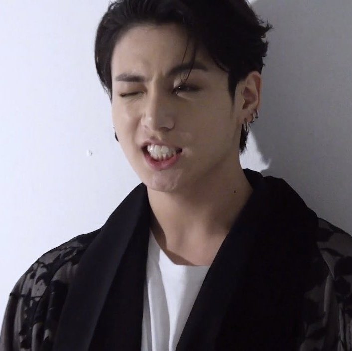 jeon jungkook& #39;s forehead - a very much needed thread.