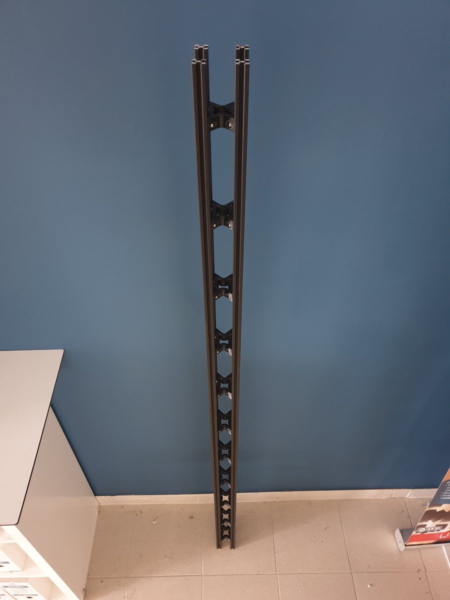 MakerGal3D's tweet photo. 1 beam ready, 3 more to go!
#3dprinting #beam #gslot #photography #portico #desing https://t.co/1fZOpexHzM