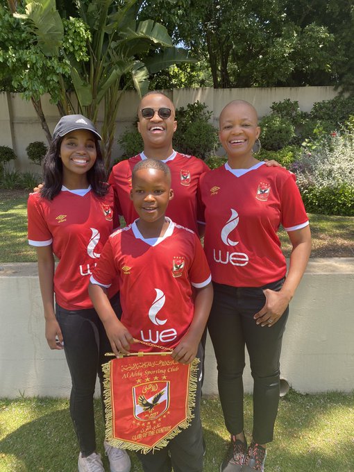 AlAhlyTV's tweet photo. Pitso family ♥
@TheRealPitso https://t.co/zDIqlEYW6o