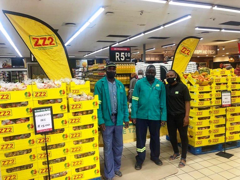 RSA Mooketsi hosted a <a href="/zz2farming/">ZZ2</a> promotion at Tzaneen Spar today! 🍅