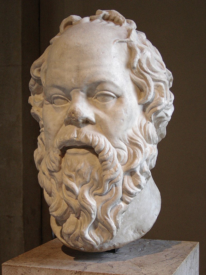 Socrate a ensuite apporté un peu d’eau au moulin des sceptiques. Il se présentait comme une personne qui ne savait rien, et qui demande aux autres de lui expliquer pourquoi ils croient ce qu’ils croient (Maïeutique), souvent pour constater leur échec à le faire.