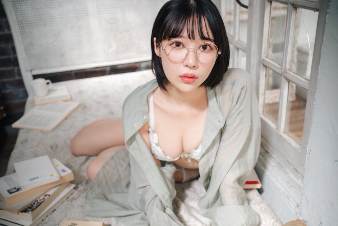 Twitterのコスプレ画像34