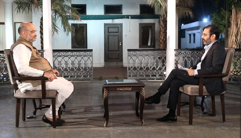 Incidentally, I had interviewed @AmitShah exactly a year ago on October 17, 2019 in which he announced Nitish Kumar as the leader of the BJP-JD(U) coalition. Polling for the #BattleForBihar starts in just 11 days. Tune in for the big #AmitShahToNews18 interview tonight at 9.