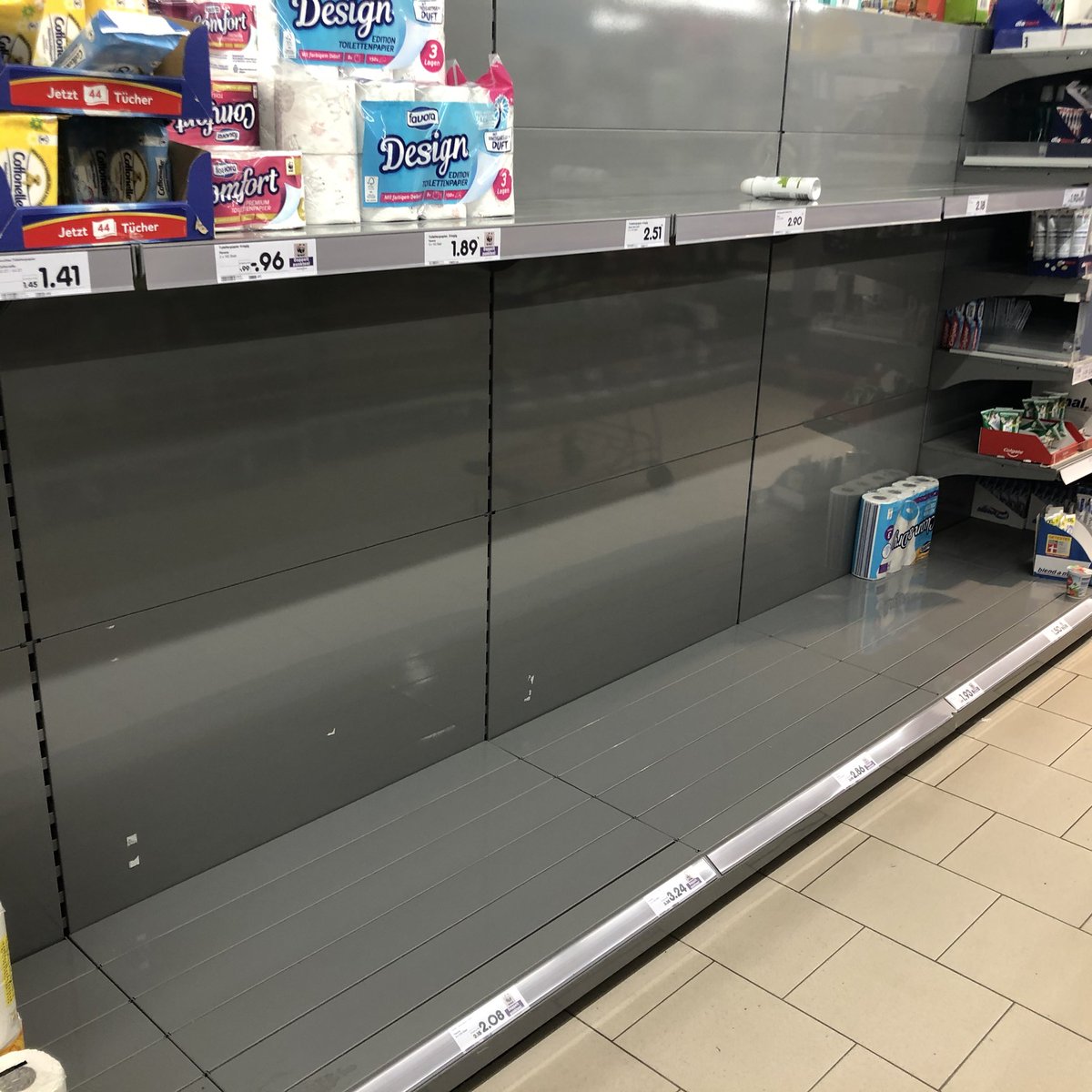 DominicFranck's tweet photo. 😳 Es geht wieder los! https://t.co/sOWlqrDqcX