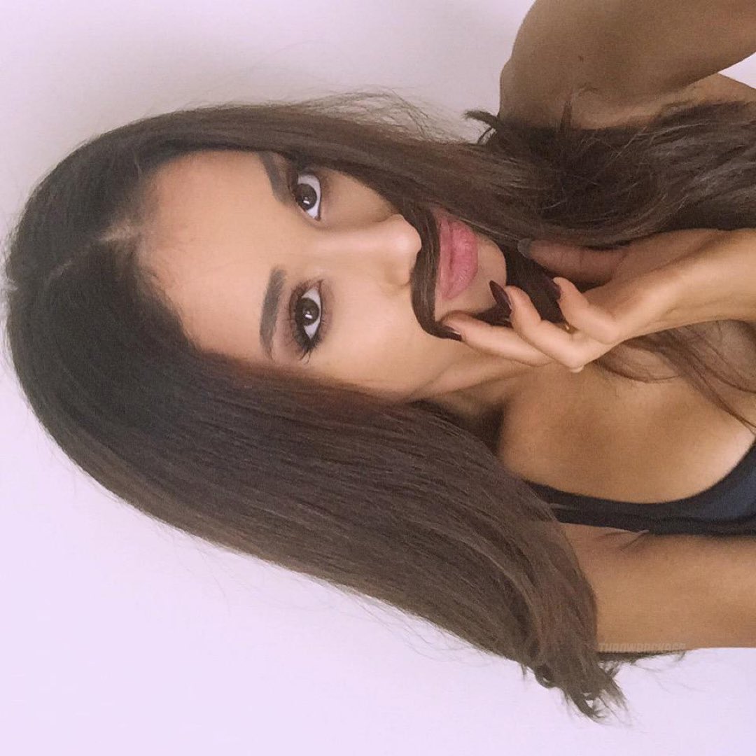 throwbackagb's tweet photo. Ariana via Twitter 5 years ago today ‘I mustache you a question .... #worstcaptionever #icouldntresist #ohwell’ (17th October 2015) https://t.co/PXamBFMG6D