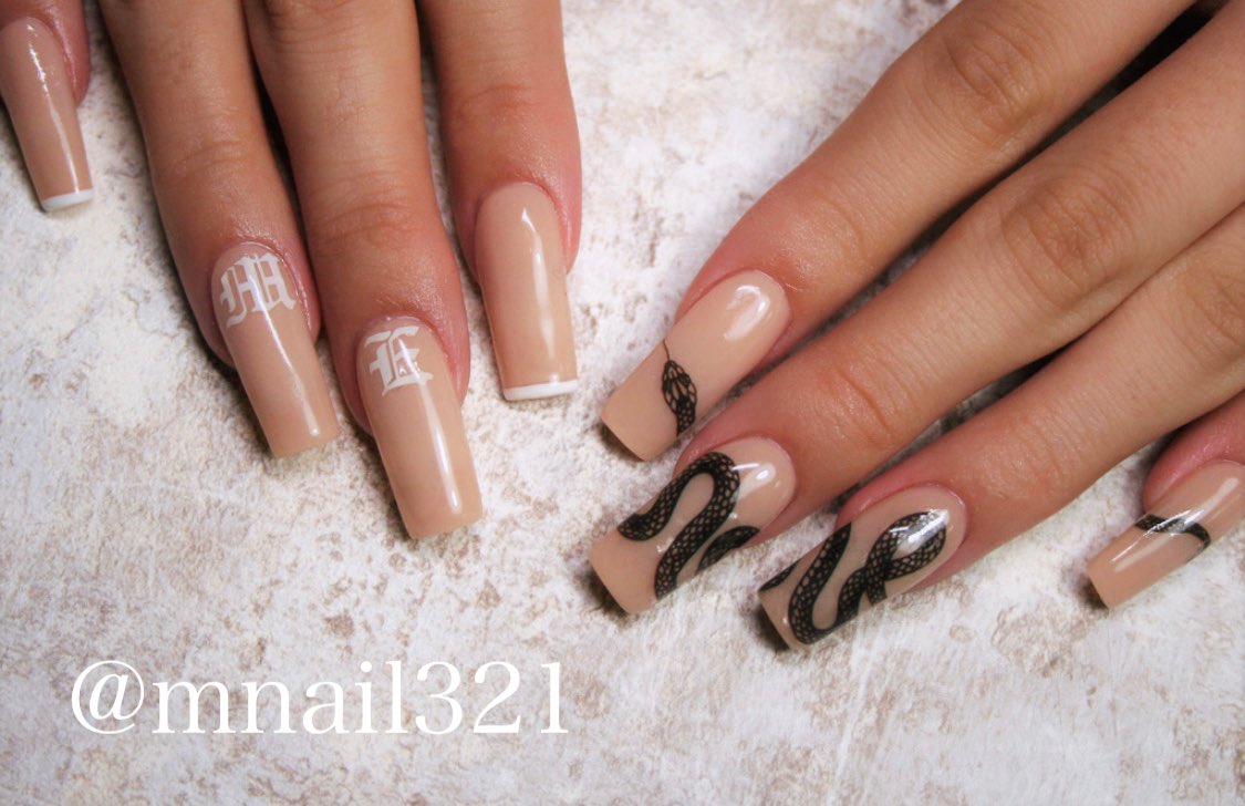 M Nail お客様ネイル スカルプ お客様ネイル ジェル ジェルネイル スカルプ スカルプネイル 自宅 ネイル 自宅ネイルサロン 自宅サロン東京 格安ネイル ご連絡お待ちしております 秋ネイル 秋ネイル シンプルネイル 蛇ネイル