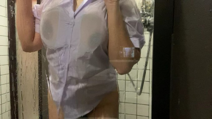 ใครเคยทำท่านี้บ้างคะ ขอHow toหน่อยคะ ถึงมันจะเข้ายากแถมเจ็บด้วย แต่หนูชอบนะ เหมือนมีคนบีบนมตลอดเวลา ฟินค่ะ<a href="/tag/%E0%B8%84%E0%B8%AD%E0%B8%A5%E0%B9%80%E0%B8%AA%E0%B8%B5%E0%B8%A2%E0%B8%A7"class="tags"><span>#คอลเสียว</span></a>