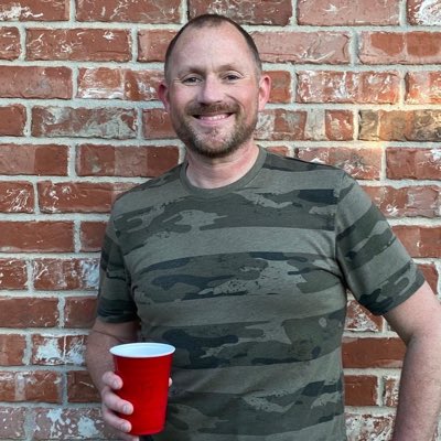 tjharrison2's tweet photo. #NewProfilePic #redsolocup #dontcare 🤙🏼 https://t.co/gP1lyxUiOt