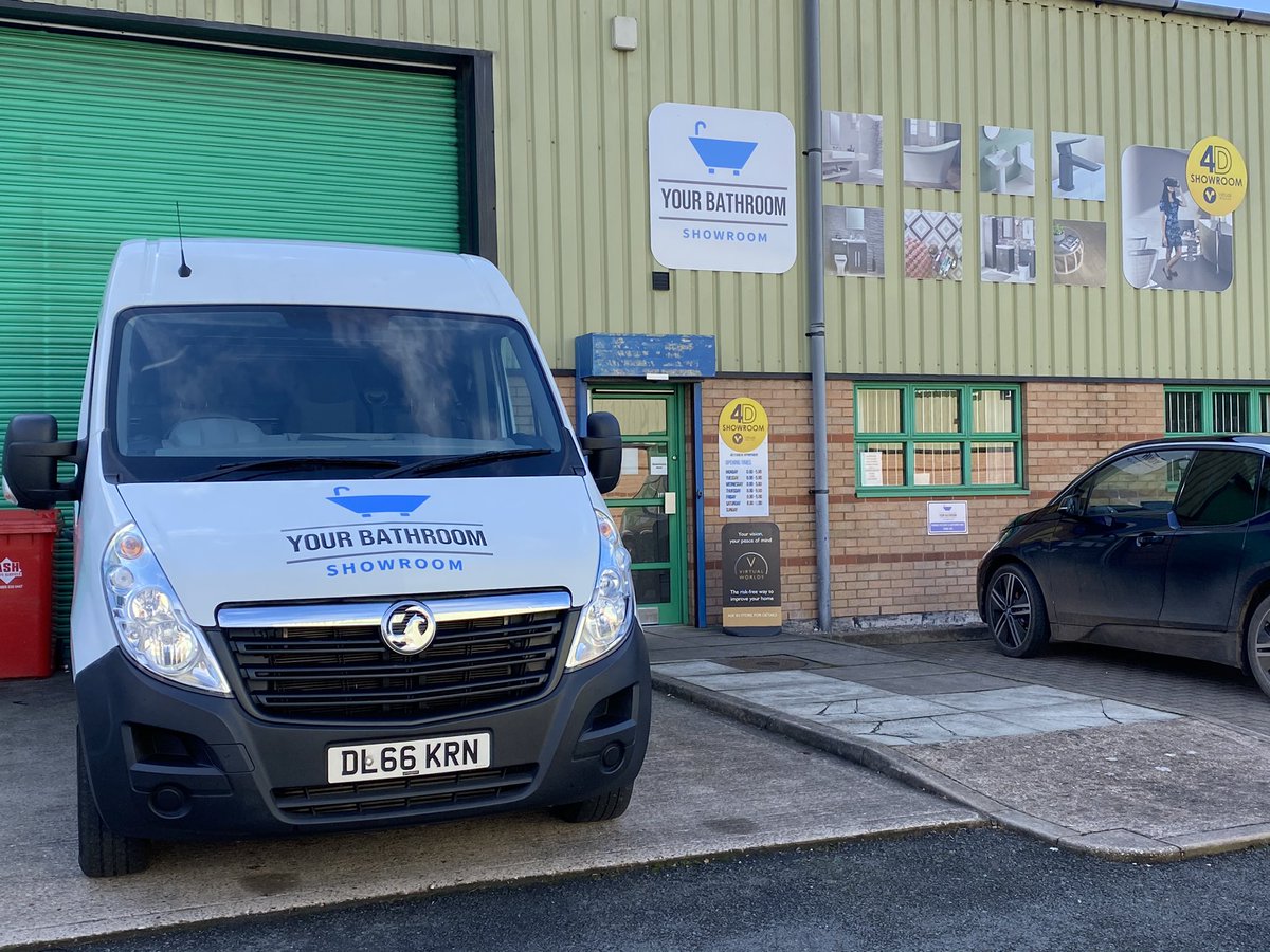 4Dshowroom's tweet photo. We have finally got around to getting the delivery van sign written. 
A huge thank you to Martin Cull @www.stickyfingersdecals.com  for your design, expertise and attention to detail, Thank you Martin 🙌🏻 we can highly recommend you and your team 👍🏻 https://t.co/lGEN8P1h1X